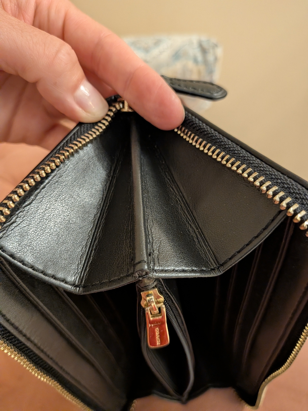 Authentic Coach Wallet - Picture 13 of 16